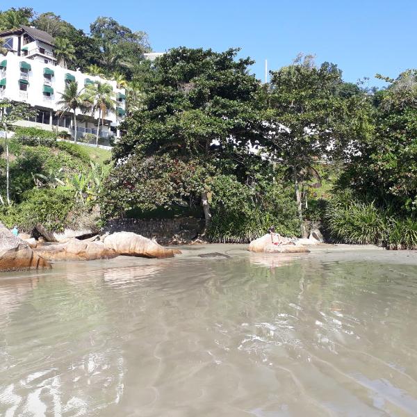 BEIRA MAR APTO 711