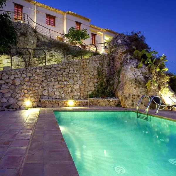 Bajo El Cejo, hotel v destinaci El Berro