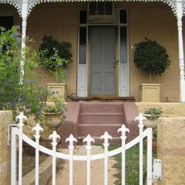 Amalie Cottage Waikerie Unit 1, hôtel à Waikerie