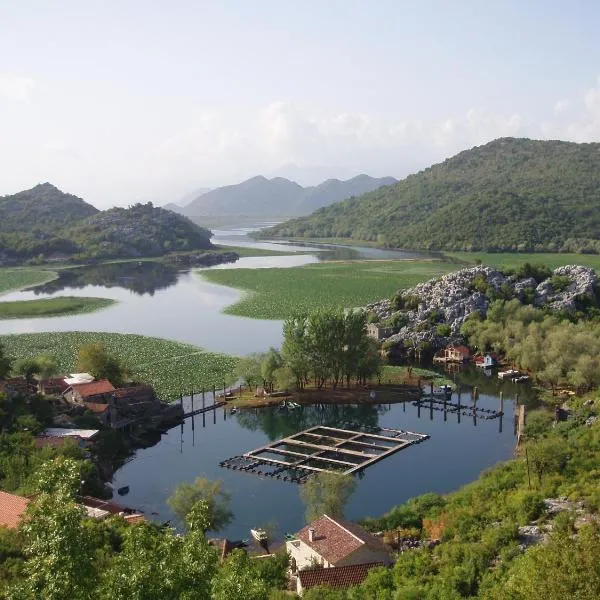 Skadar Lake - Karuč Apartments, hotel in Rvaši