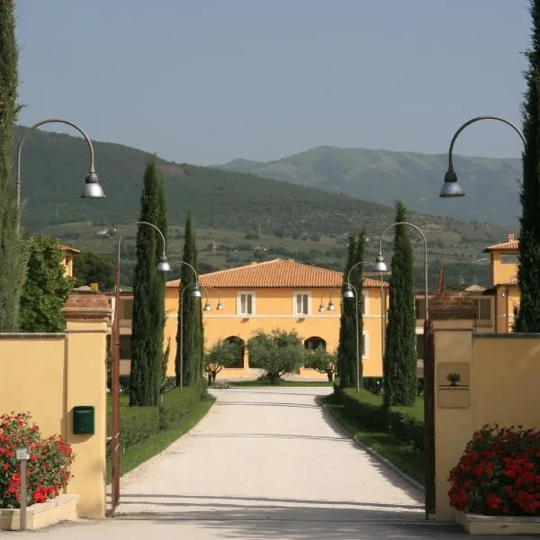 Delfina Palace Hotel, hotel sa Foligno