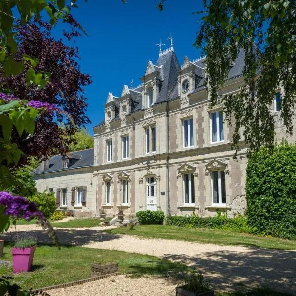 Domaine de Presle Saumur, The Originals Relais, hotel a Distré