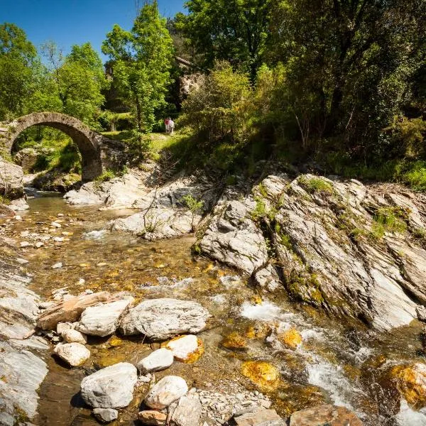 Transgardon B&B en Cévennes, hotel v destinaci Saint-Privat-de-Vallongue