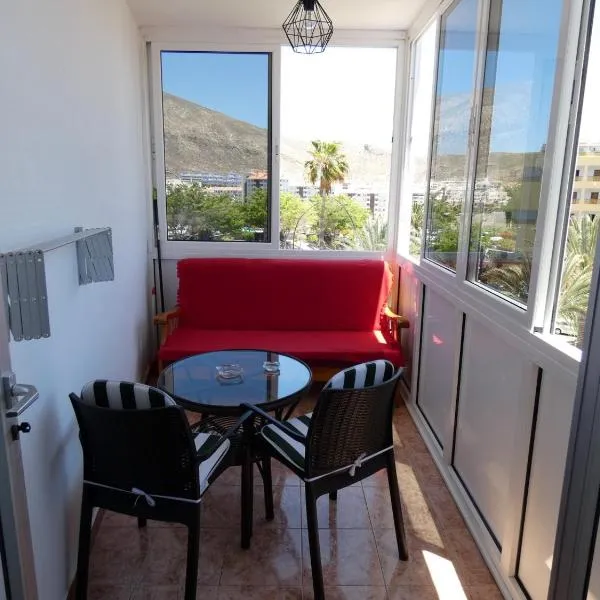 Rosamar Luxury Apartment, hotel in Arona