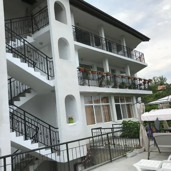 Villa Steffi, hotel in Golden Sands
