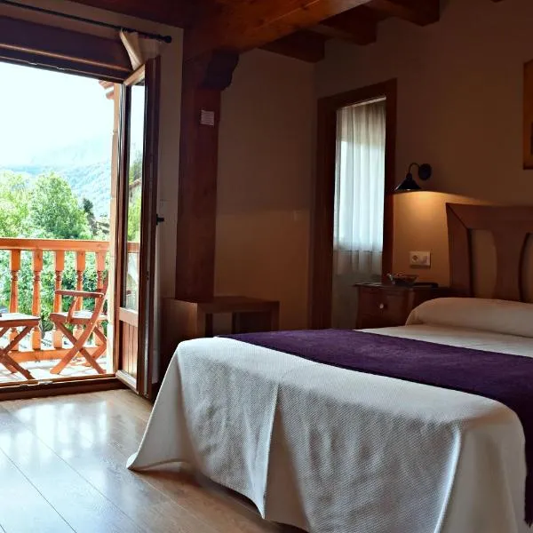 Posada Valle del Oso, hotel v destinaci Lerones