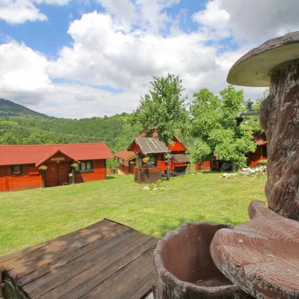 Malo selo Bojanovići: Golovo şehrinde bir otel