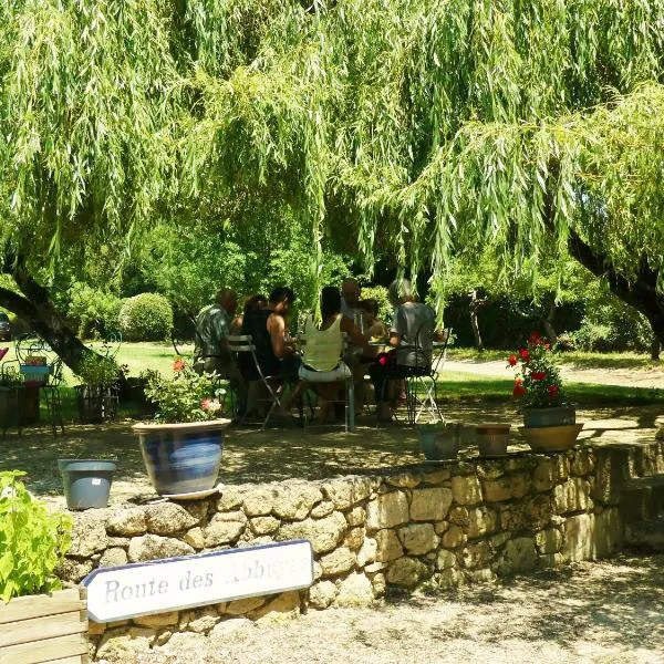 La Camiranaise, hotel di Caumont