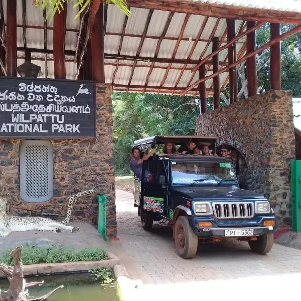 Village Garden Inn, hotel in Parasangahawewa