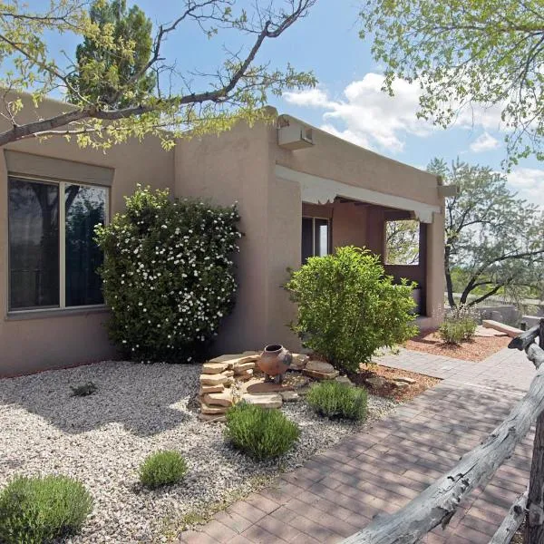 Fort Marcy Suites by All Seasons Resort Lodging, hotel in Santa Fe