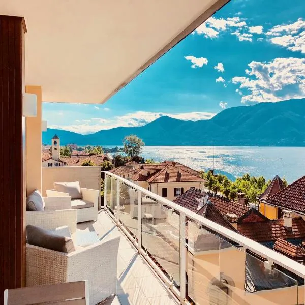 Attico Palazzo di Vetro, hotell sihtkohas Luino