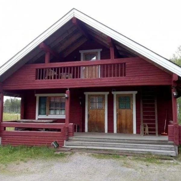 Hirsimökki Tuurin kyläkaupan lähellä, hotel in Alavus