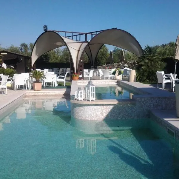 Su Soi, hotel v mestu Càbras