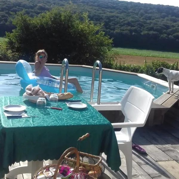 Domaine de Fontenelay, hotel v destinaci Gézier-et-Fontenelay
