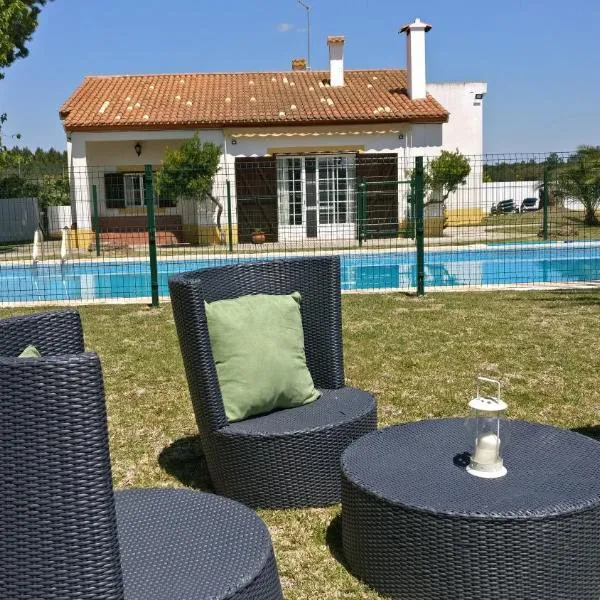 Country Club - Sto Estevao, hotel in Canha