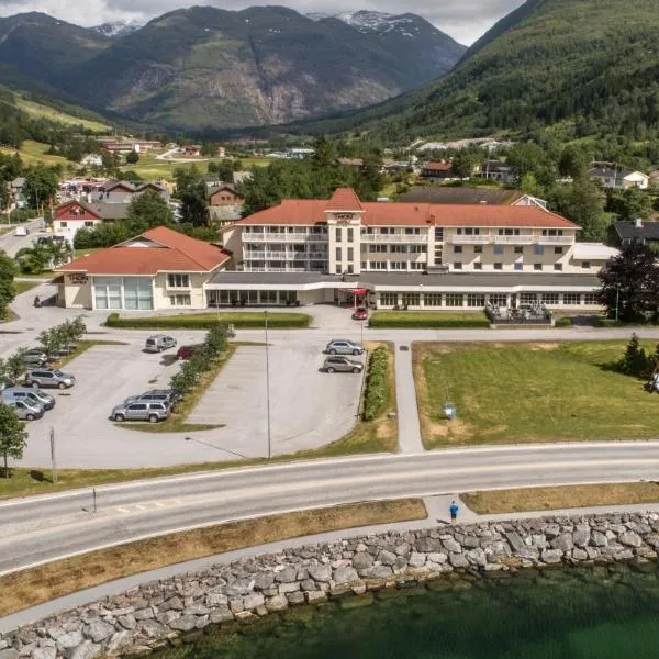 Thon PartnerHotel Jølster, hotell i Fjærland