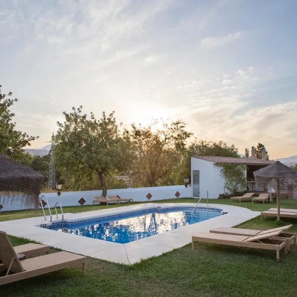 Hotel Cortijo del Arte - Caminito del Rey, viešbutis mieste Pizara