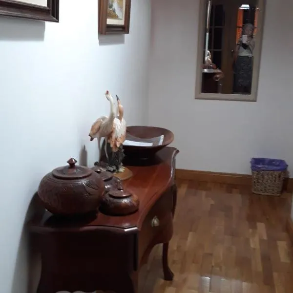 Apartment in Portela near the Airport: Vialonga'da bir otel