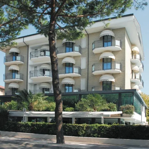 Hotel Liverpool, hotel u gradu 'Cervia'