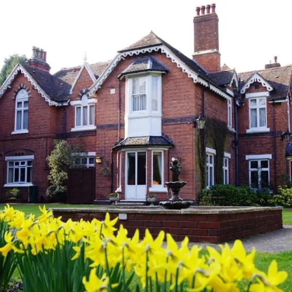 Hillscourt, hotel in Halesowen