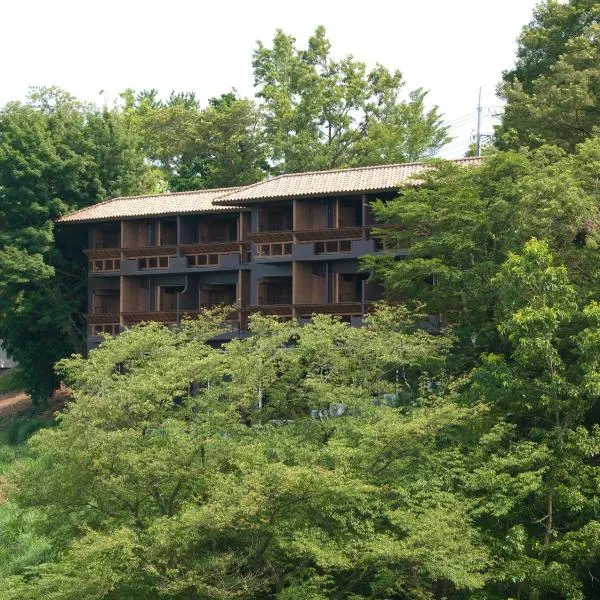 ์ด์ฆ์ ์์นํ ํธํ
Laforet Shuzenji Sanshisuimei