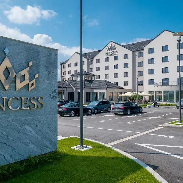 Hotel Princess, hotel in Gornji Desinec