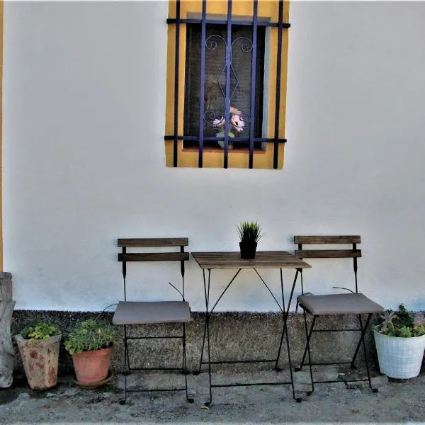 Casa Da Andorinha, hotel in Portalegre