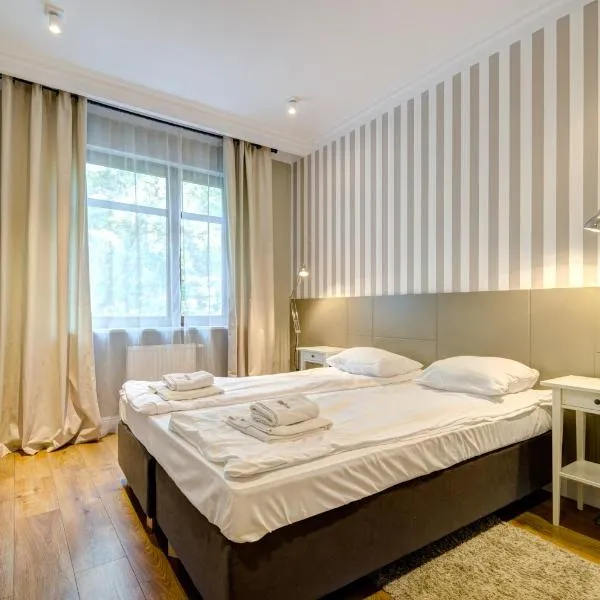 Dom & House - Apartment Neptun Park Premium, khách sạn ở Jelitkowo