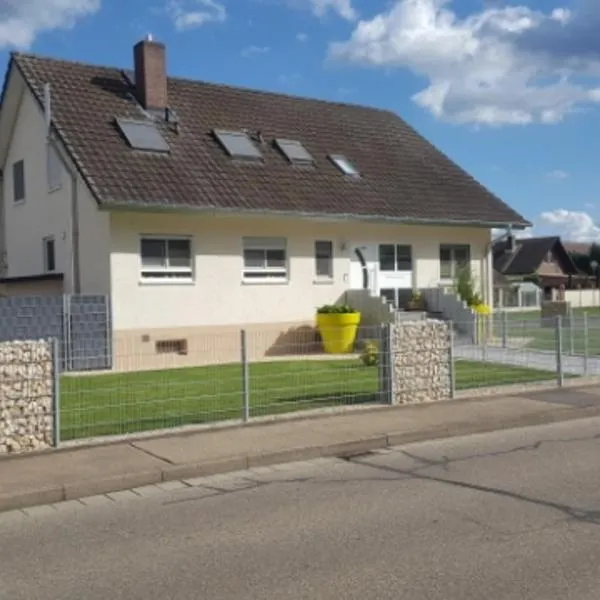 라인하우젠에 위치한 호텔 Ferienwohnung Witt