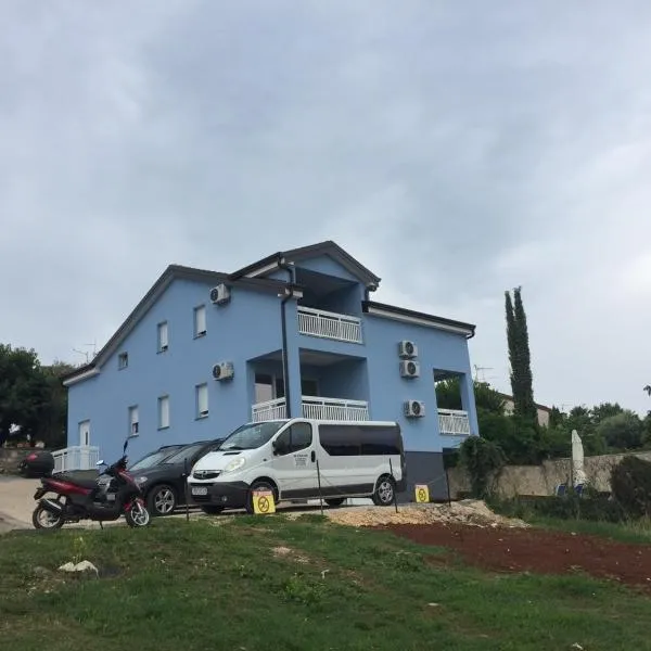 Apartmani Ivković, hotel v destinaci Funtana