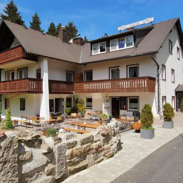 Gasthof Pension Waldfrieden: Kulmain şehrinde bir otel