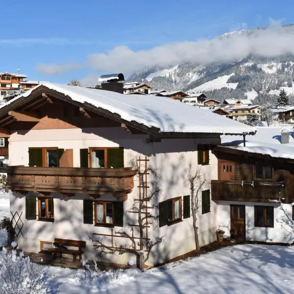Ferienhaus am Gebraweg in Fieberbrunn in Tirol - Saalbach, Leogang, Hochfilzen, Kitzbühel, khách sạn ở Fieberbrunn