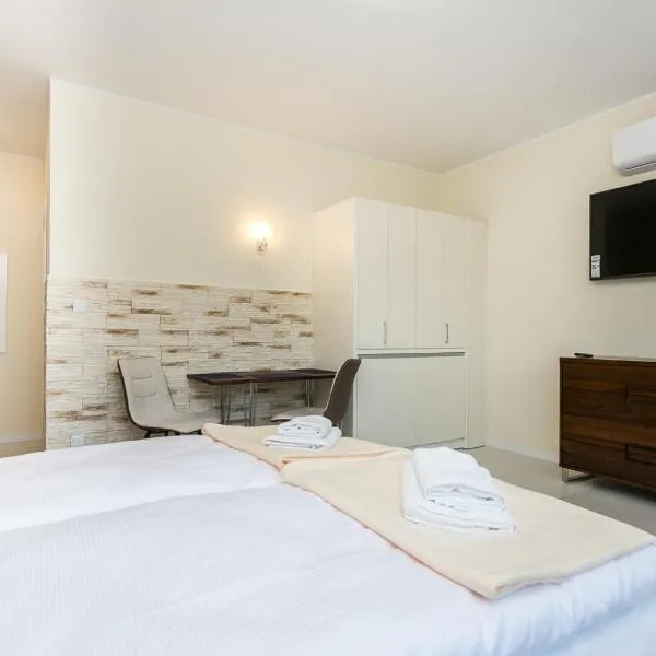 Apartamenty Dom Saski 10 minut od Centrum Warszawy、ワルシャワのホテル