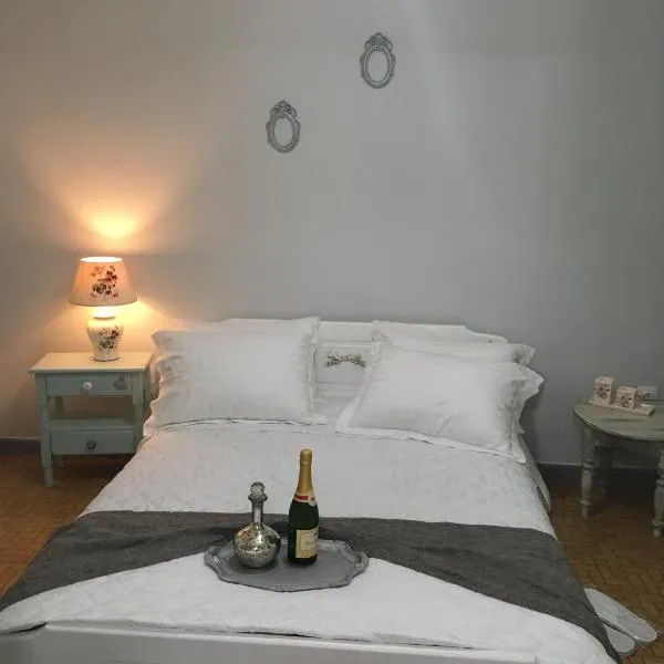 Villa Ermilia, hotel v destinácii Kerveli
