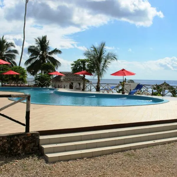 Coconut Tree Village Beach Resort, hotell i Uroa