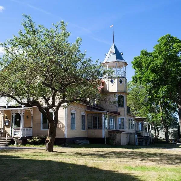 Klintehamn में, होटल Warfsholm