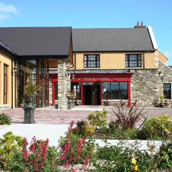 Silver Tassie Hotel & Spa, hotel in Corderry