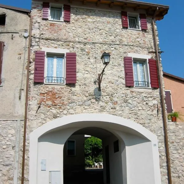 B&B Antiche Mura, hotel en Puegnago sul Garda