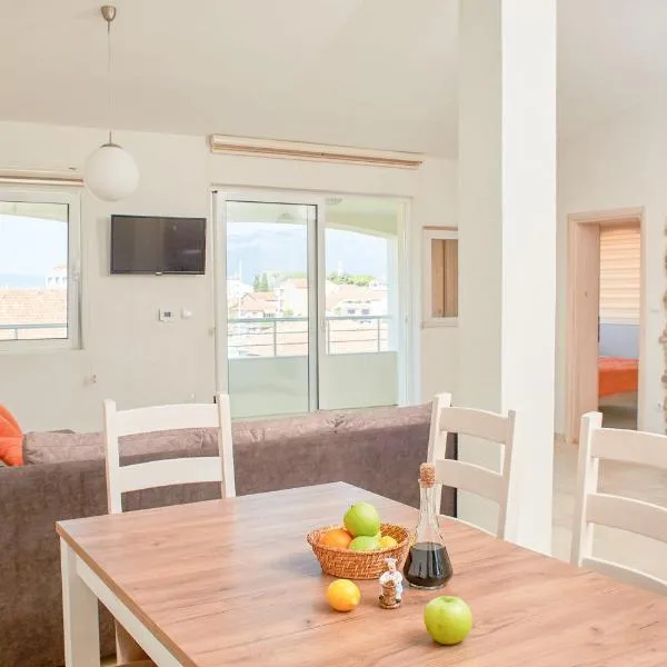 Apartmani Tripović, hotel in Tivat