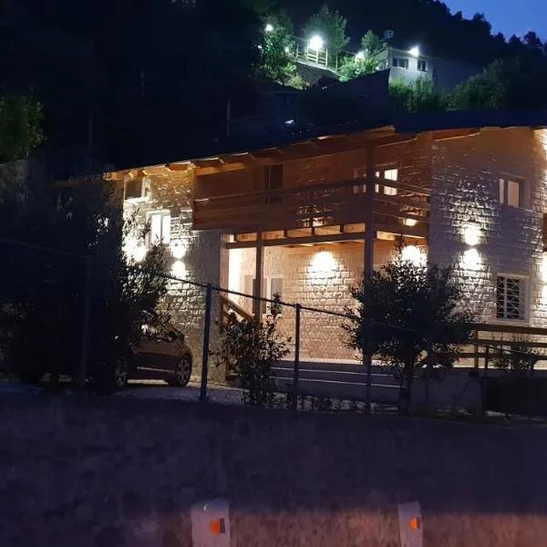 Hotel Grandpa's House, hotel v mestu Shkodër