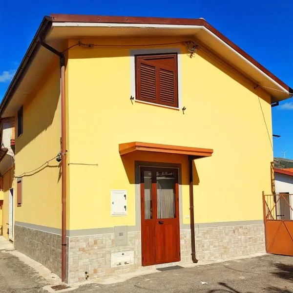 Casa Vacanze San Gregorio Magno, hotel en Romagnano al Monte