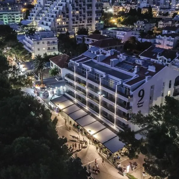 Hotel Central Beach 9, hotel v destinaci Makarska