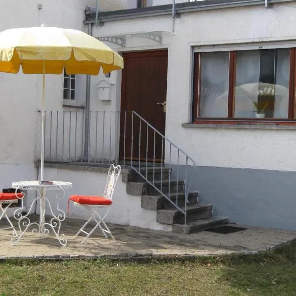 1-Zimmer-Apartment Heßdorf, hotel v destinaci Heßdorf