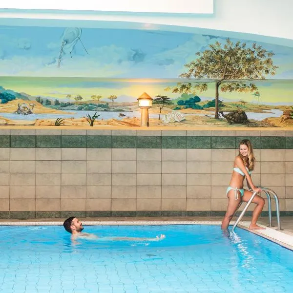 Holiday Club Apartman Hotel – hotel w Hévízie