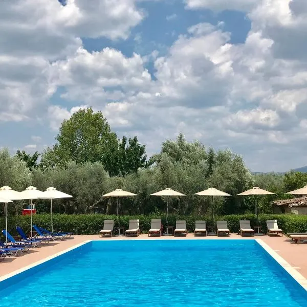 Castle View Bungalows, hotel i Mystras