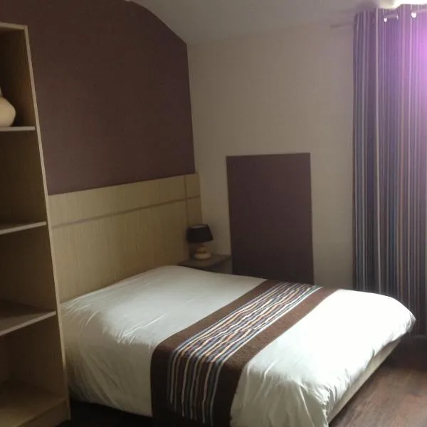 Hôtel La Tour D'Auvergne, hotel v destinácii Pont-lʼAbbé