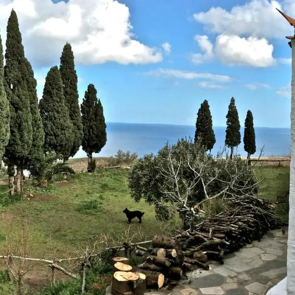 Strongilos Homestay, hotell sihtkohas Panayía