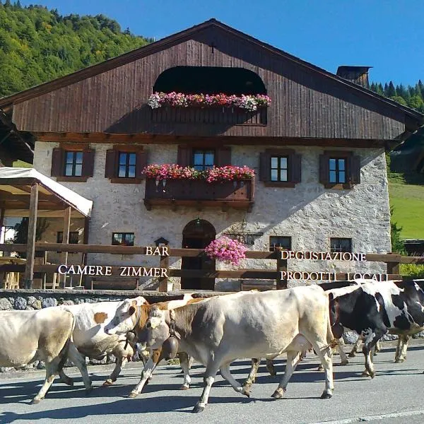 Albergo Pa' Krhaizar, hotell i Sauris