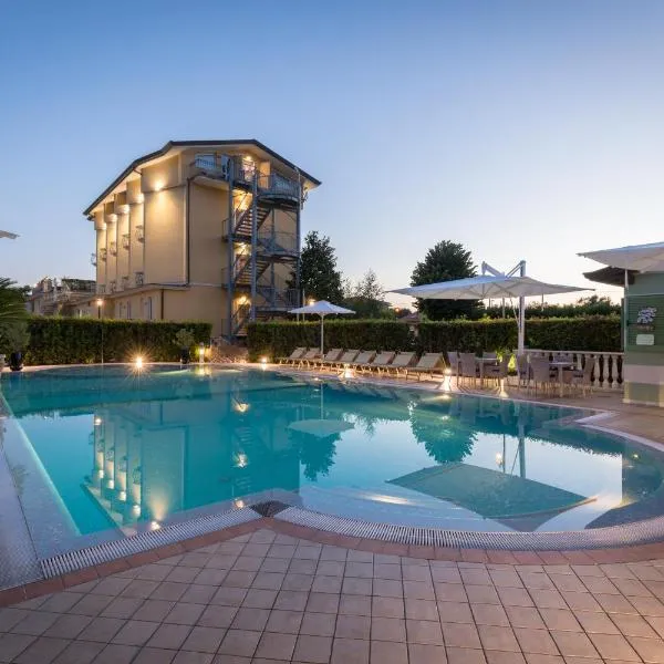 Hotel Villa Tiziana, viešbutis mieste Marina di Massa