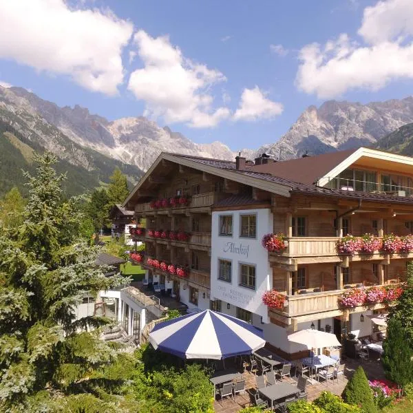 Der Almhof, hotel in Maria Alm am Steinernen Meer